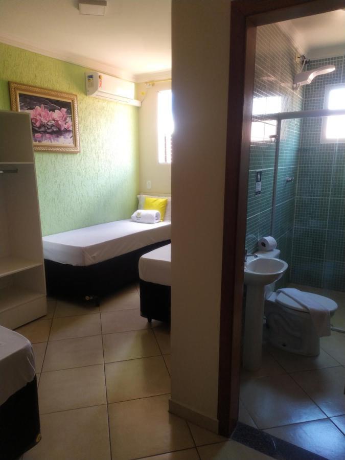 Hotel Dayse Santana de Parnaíba Стая снимка