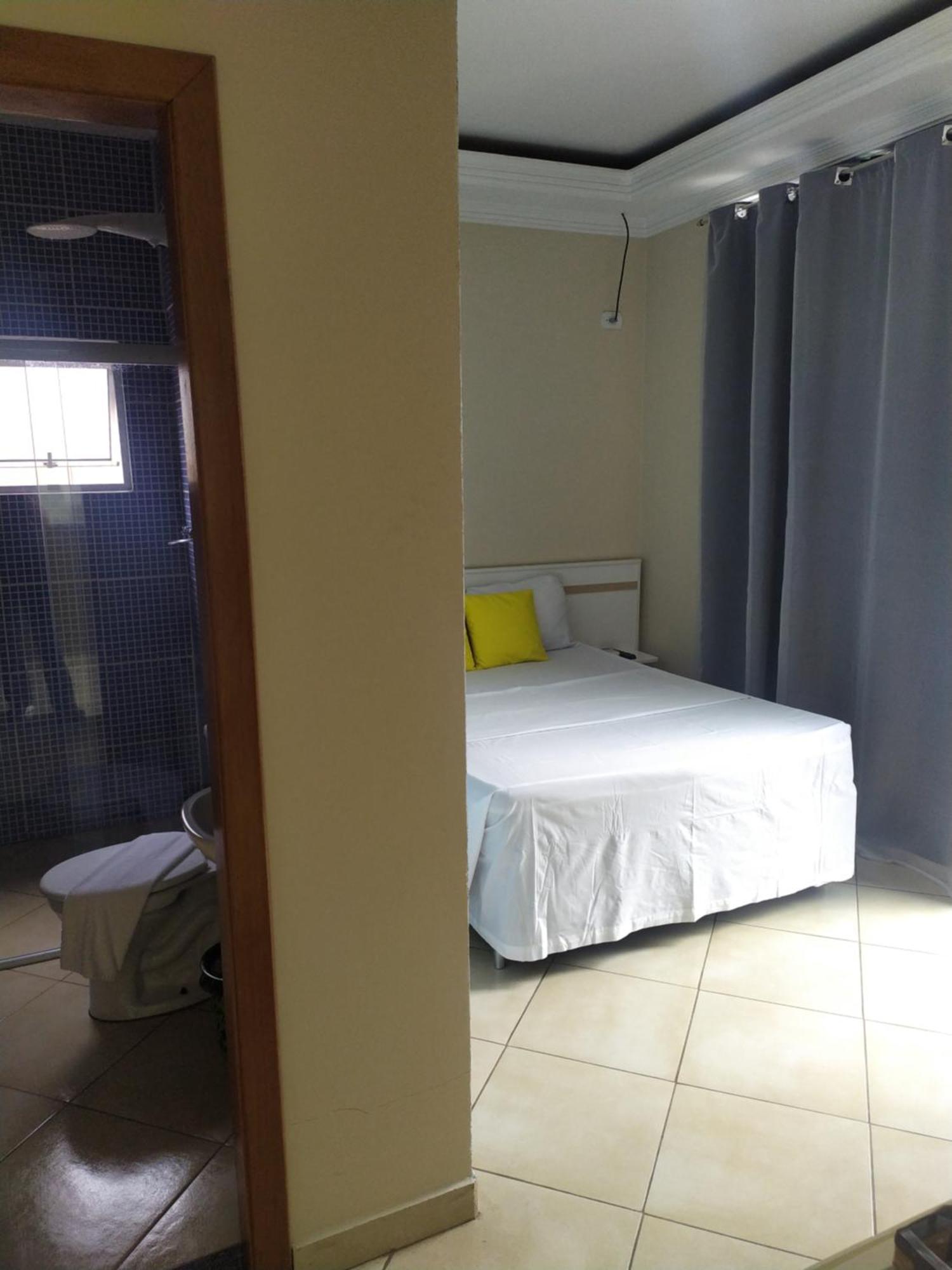 Hotel Dayse Santana de Parnaíba Стая снимка