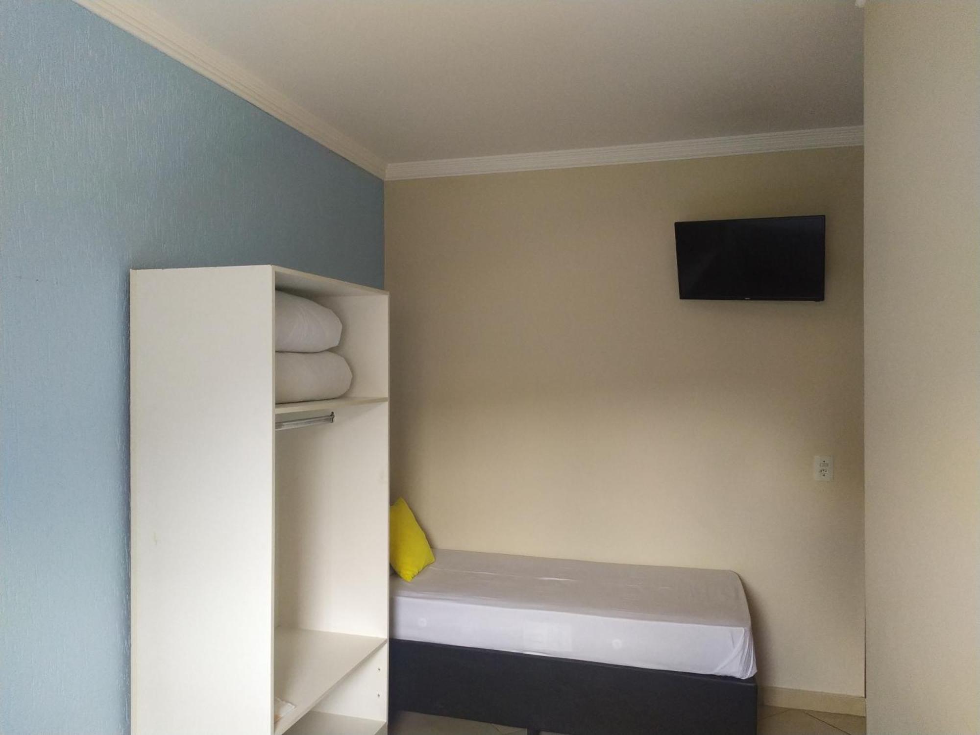 Hotel Dayse Santana de Parnaíba Стая снимка