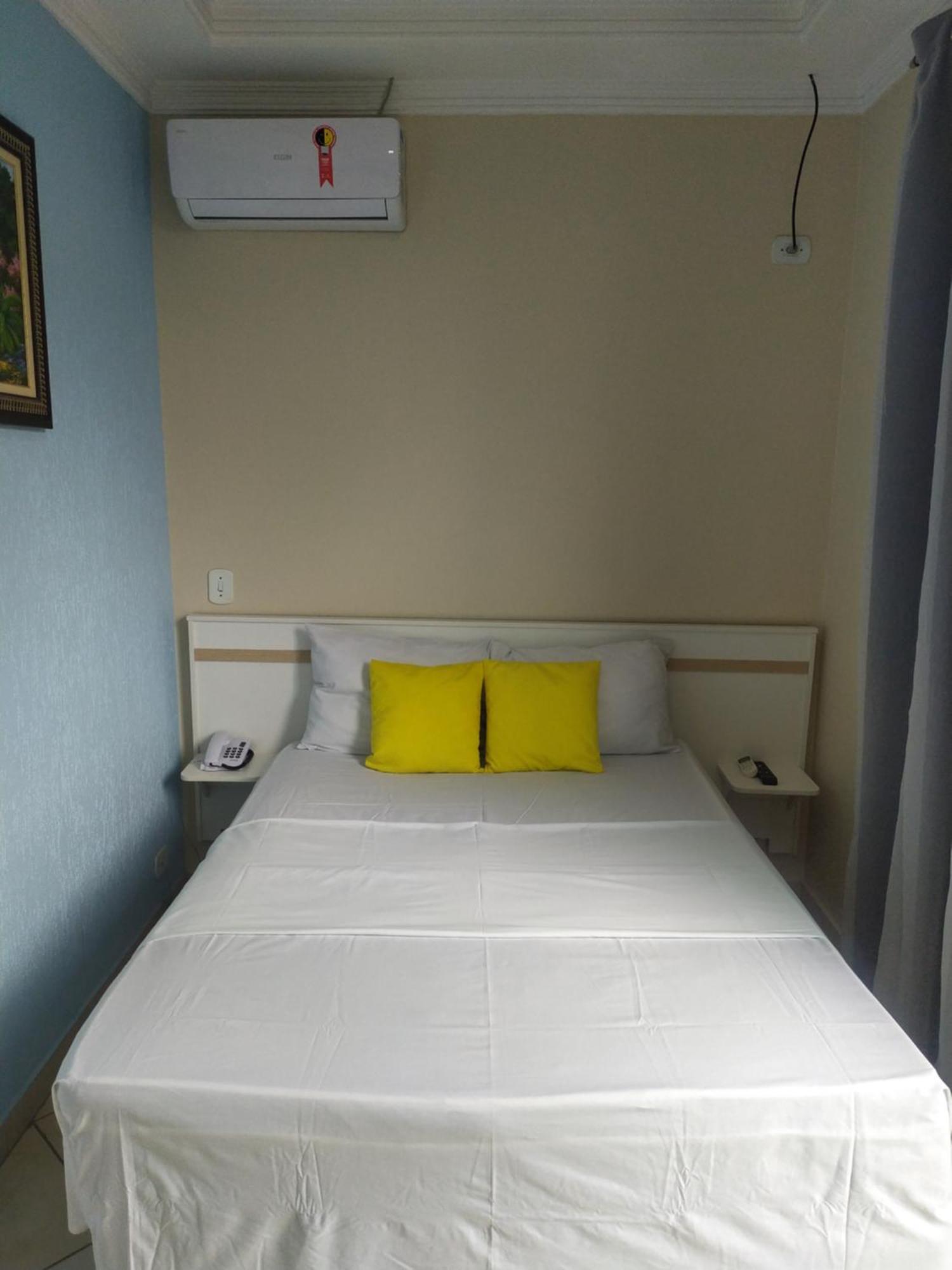 Hotel Dayse Santana de Parnaíba Стая снимка